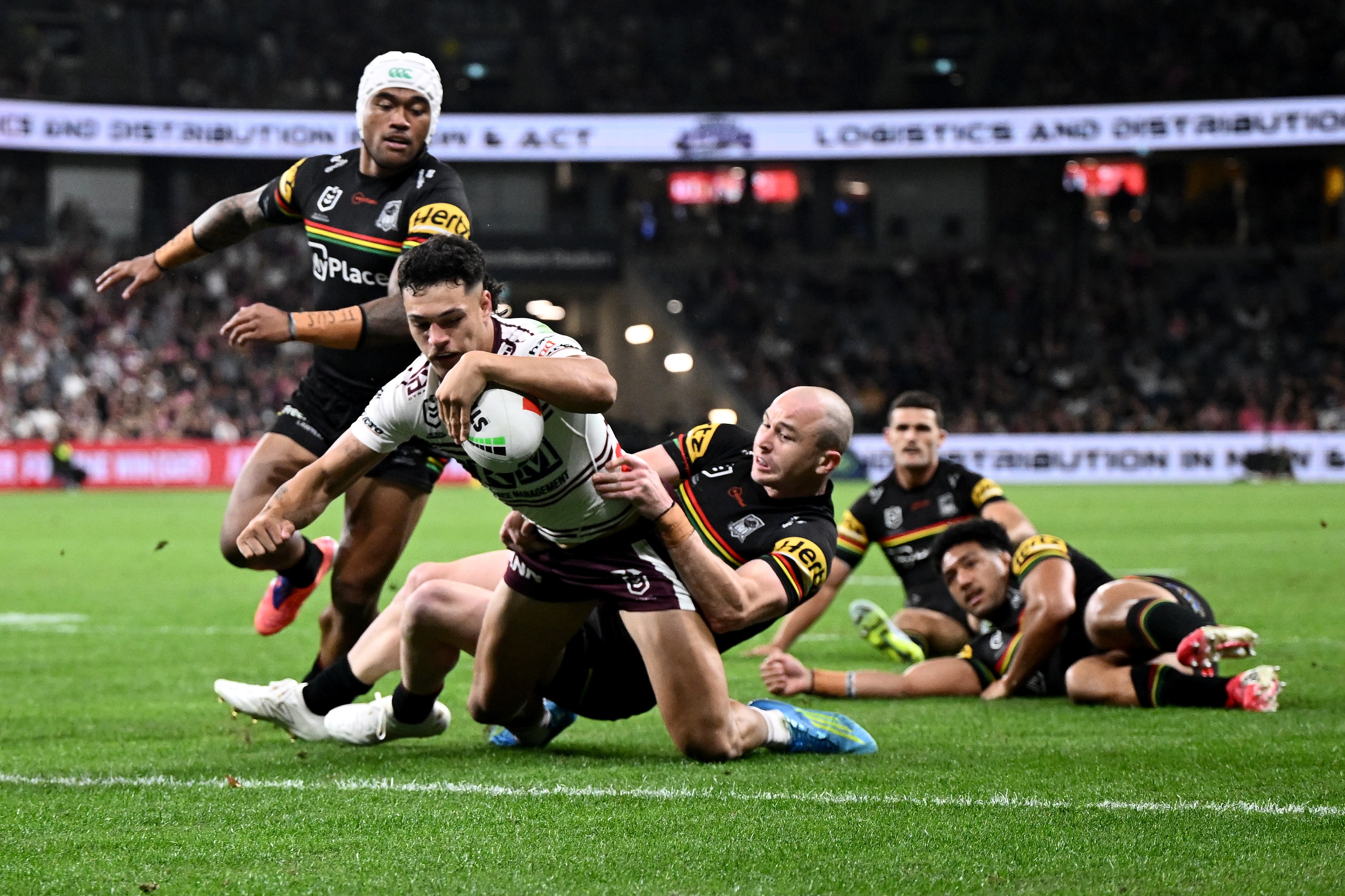 Live: Penrith snatches half-time lead against fighting Manly, woeful Wests trounced