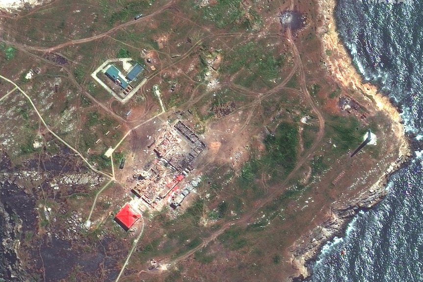 Satellite images show damaged buildings from recent attacks as well as several Russian air defence vehicles deployed nearby.