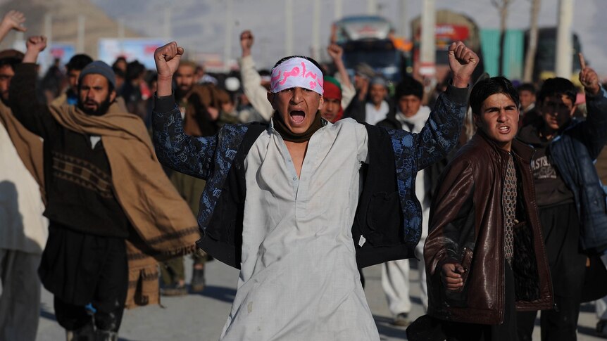 Demonstrators shout anti-US slogans in Kabul
