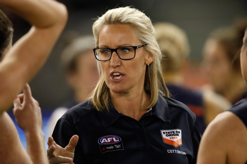 Debbie Lee, Coach of Victoria addresses her players during the AFL Women's State of Origin match in 2017.