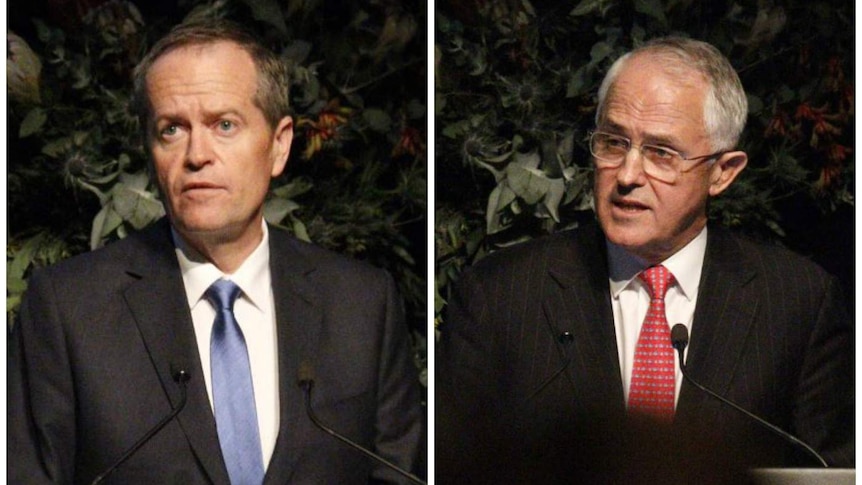 Bill Shorten and Malcolm Turnbull addressing the RSL.