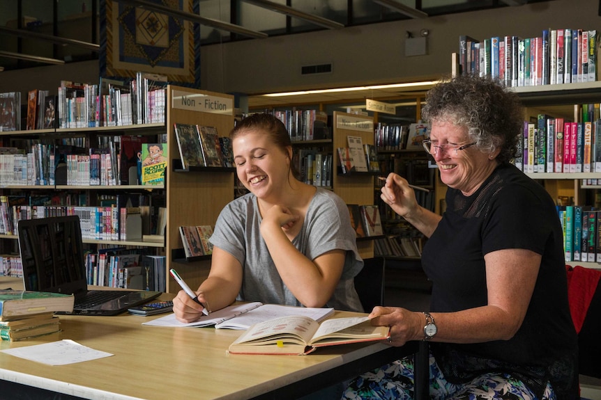 Lee Jacoby with her tutor Ann Goleby