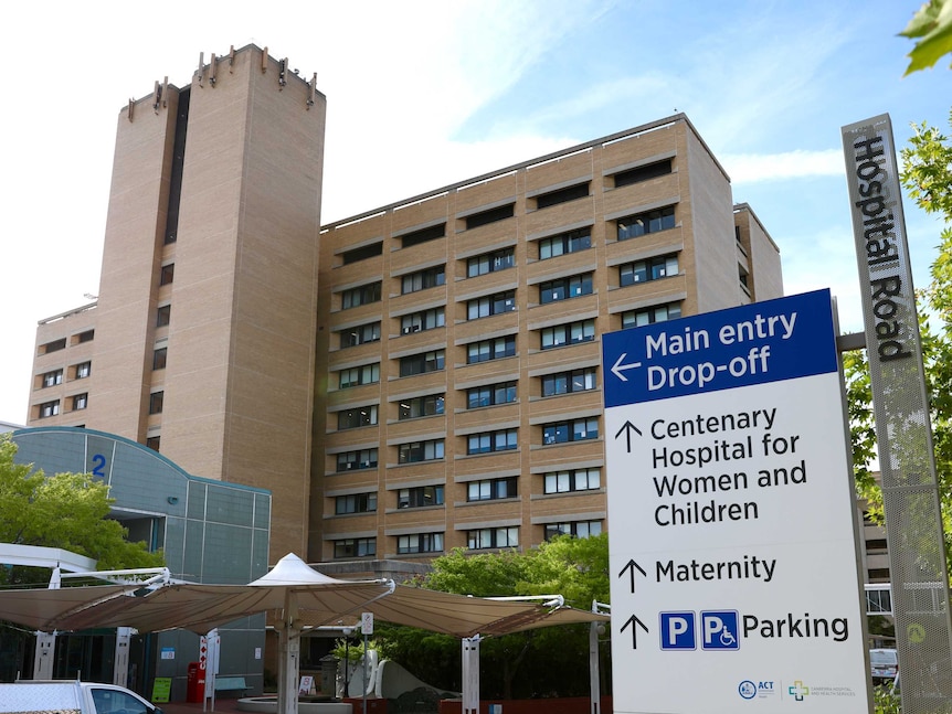 Sign in front of Canberra Hospital