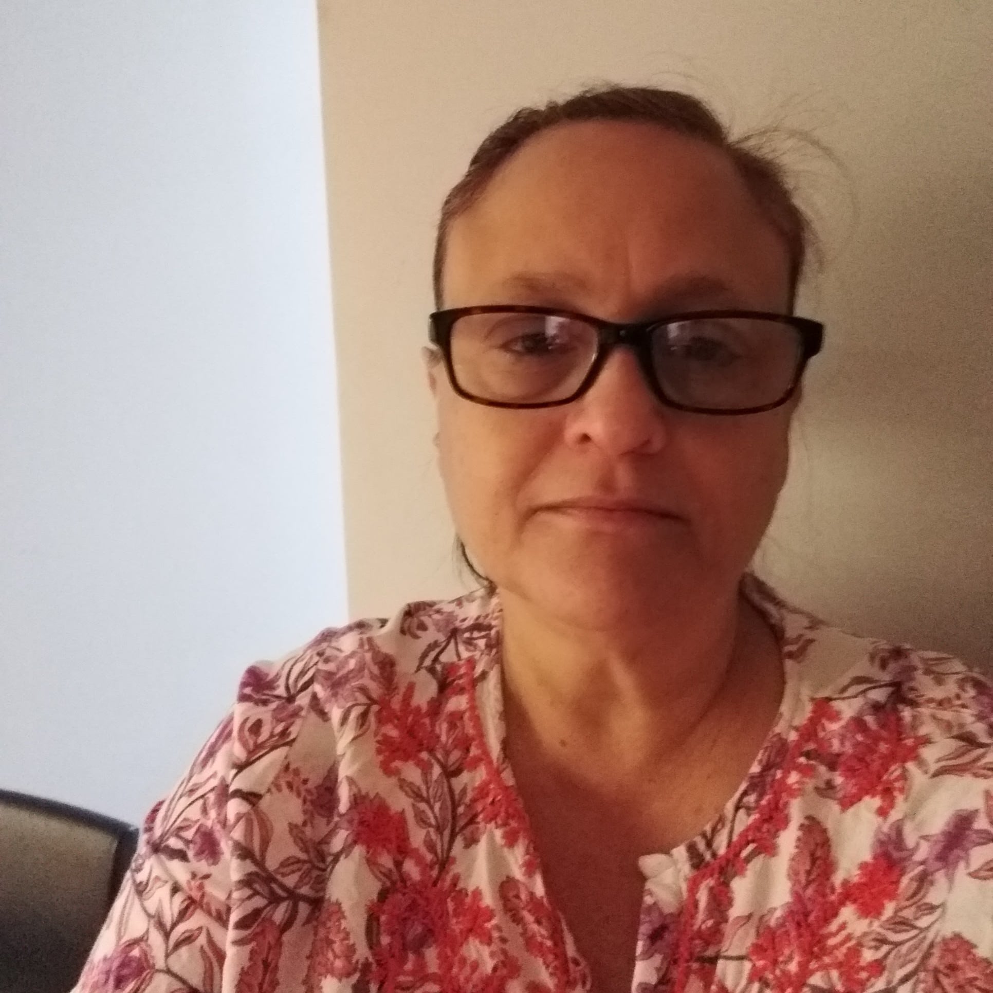 A woman with glasses.