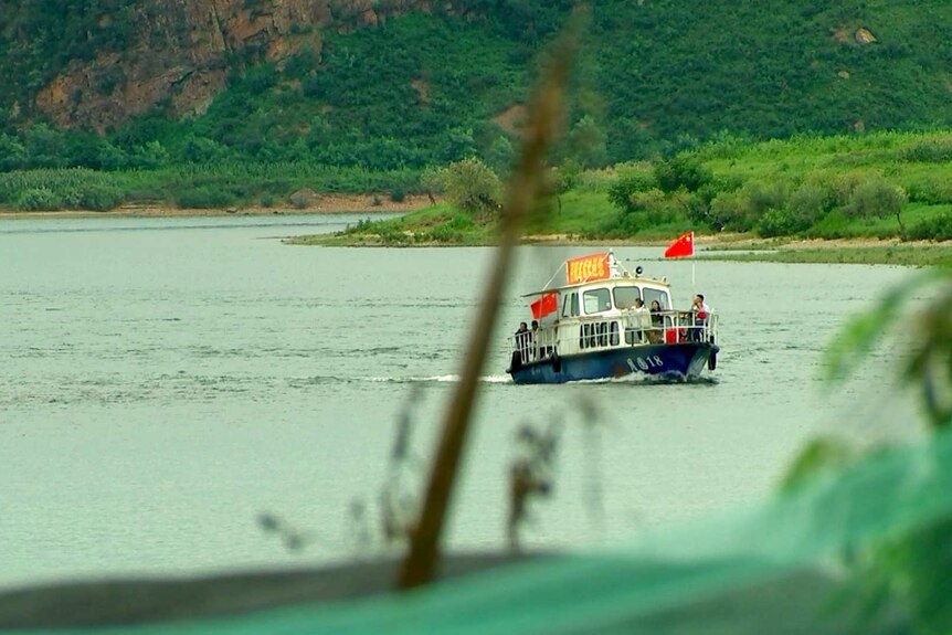 Boat from border town taking tourists to see North Korea
