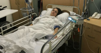 Shauna Cahill in hospital after having her mesh removed.