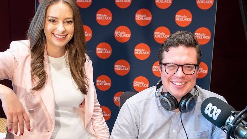 Stacey Lee, Nikolai Beilharz unveiled as ABC Radio Adelaide's new Breakfast  show hosts - ABC News