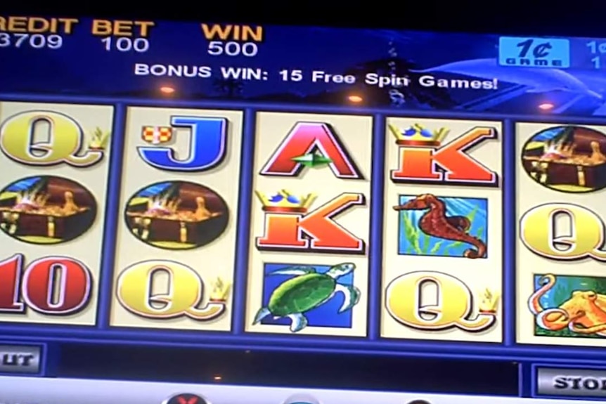 Aristocrat's Dolphin Treasure poker machine displays five reels with marine-themed icons.
