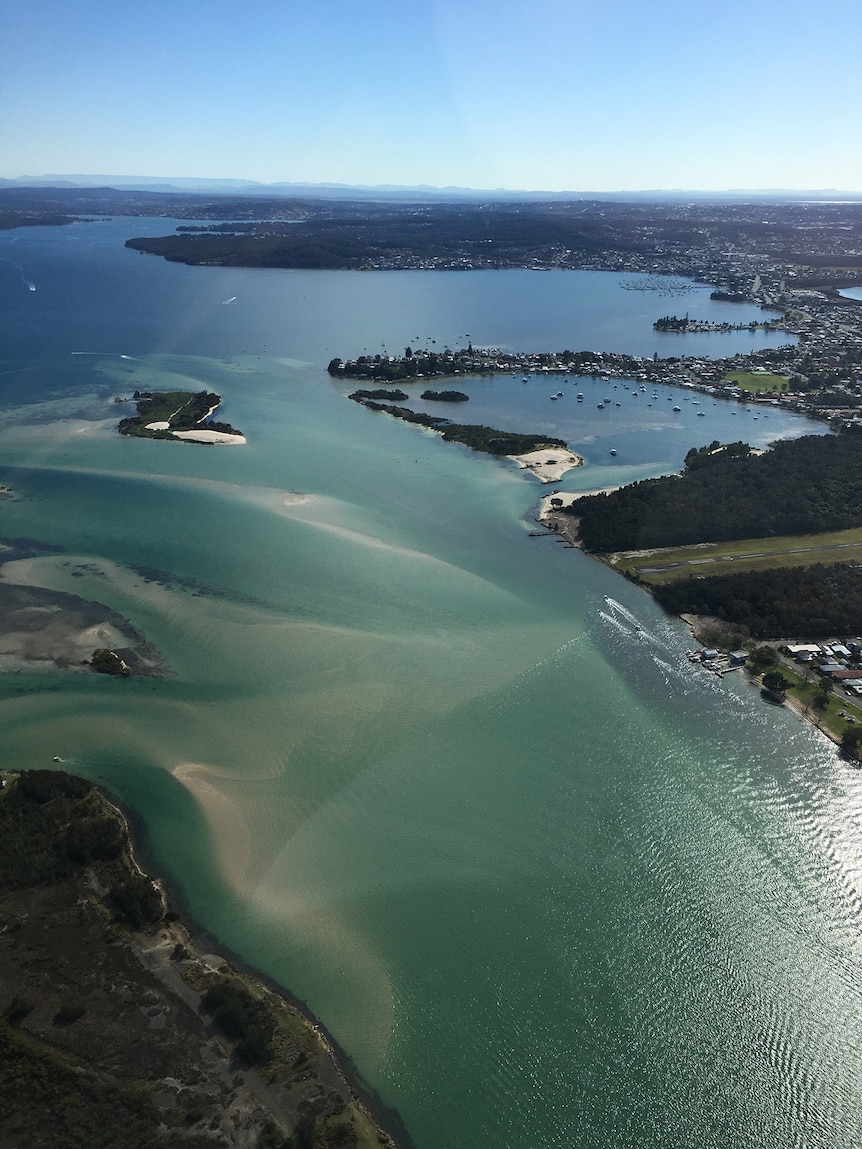 Aerial image showing a treacherous 500 metre section of the Swansea Channel