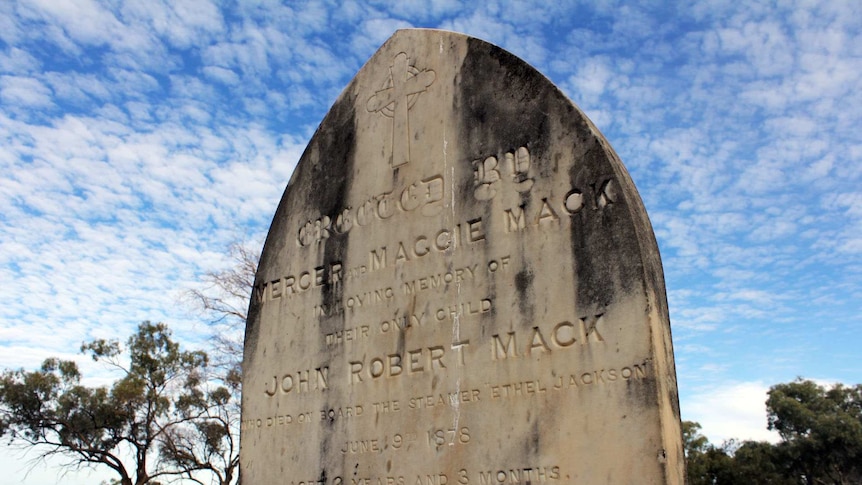 Headstone of John Mercer, aged two, died 1878.