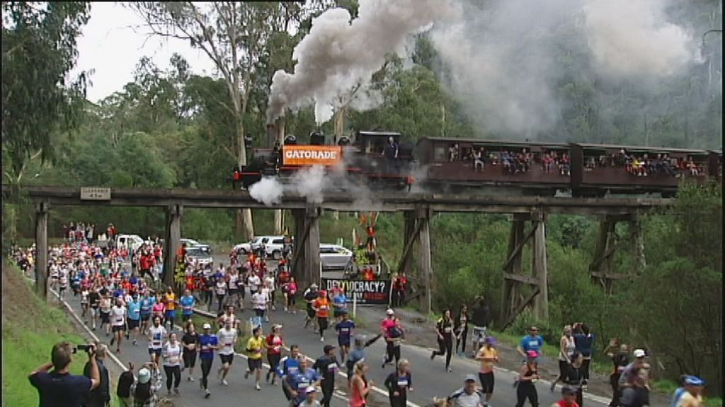 Two times lucky for winner of Puffing Billy race - ABC News