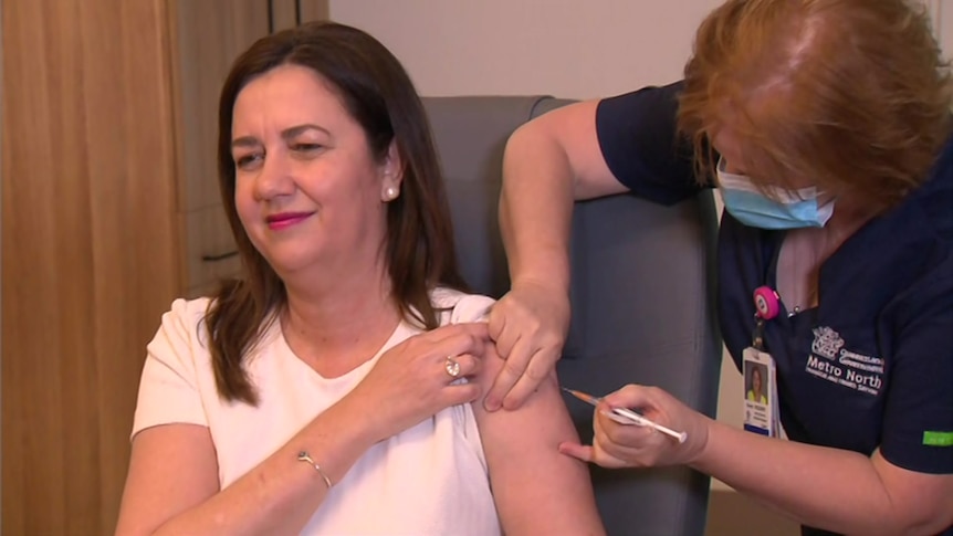 Queensland Premier Annastacia Palaszczuk gets COVID-19 vaccine from nurse