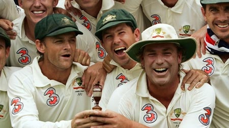 Adam Gilchrist, Ricky Ponting and Shane Warne celebrate with a replica Ashes urn after series win