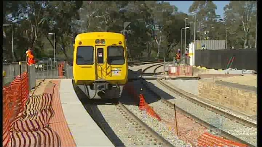 Trains resume Adelaide to Blackwood service