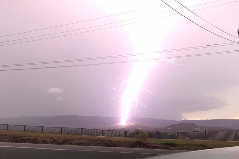 Lightning in Woombye