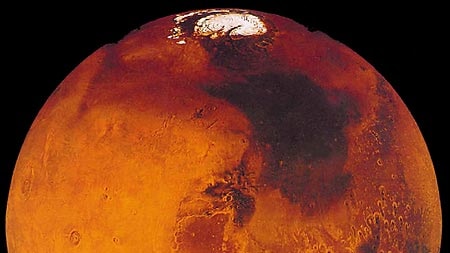 Mars has 'vast' ice caps