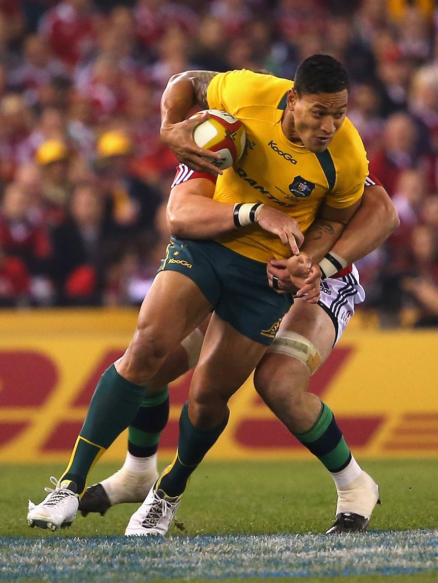 Folau wrapped up by Lions