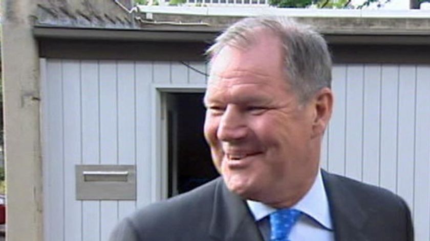 Robert Doyle will stand as a candidate for the lord mayor of Melbourne.