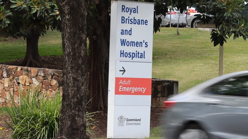 A car leaves the driveway to the RBWH emergency department