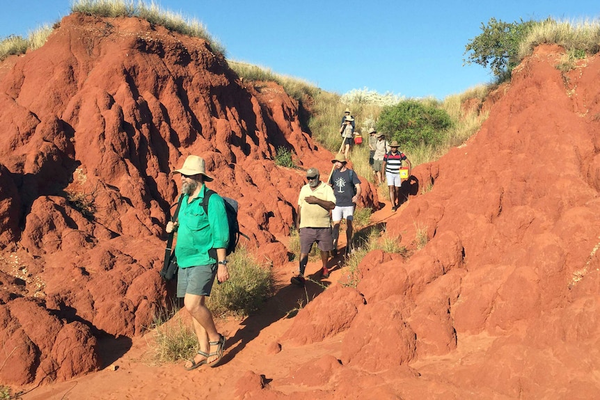 A dinosaur footprint research arrives for fieldwork at James Price Point.