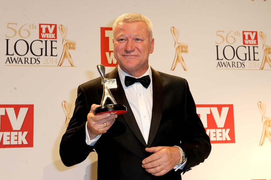 Scott Cam holds Logie award for most popular presenter