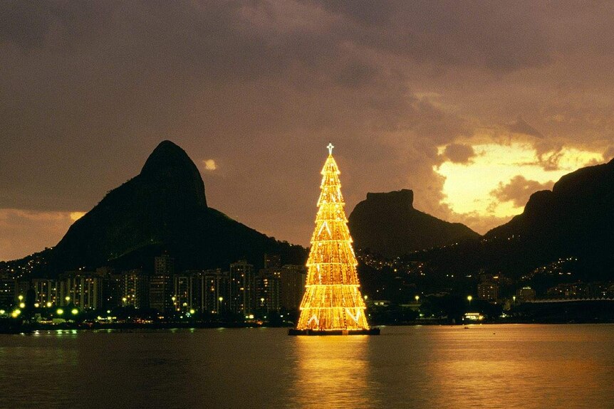 Floating Christmas tree in Rio di Janeiro