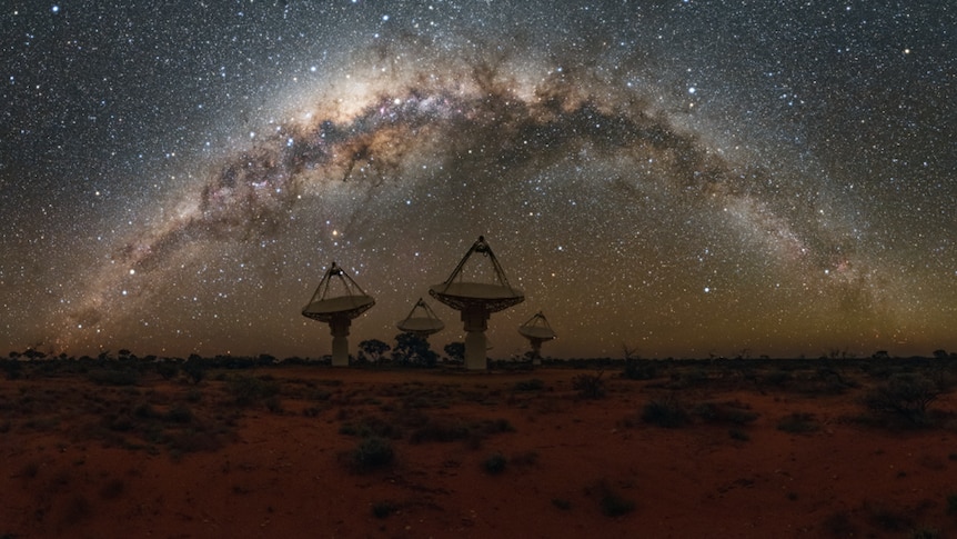Antennas places among outback