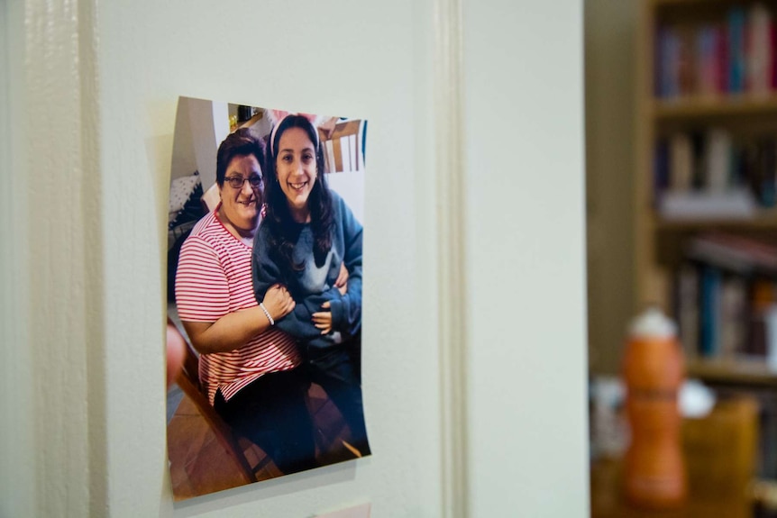 A photograph of Laura Pettenuzzo and her mother