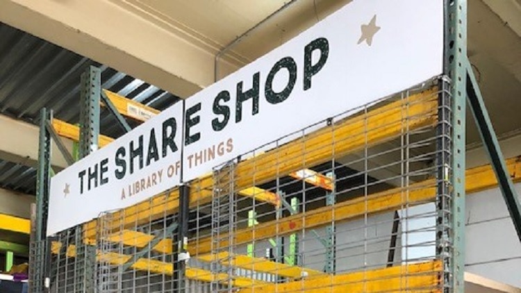 The entry to the Share Shop