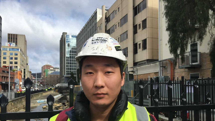 Chinese construction worker Zhuhui Zhu