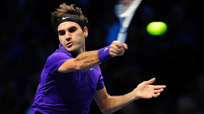 Roger Federer beat David Ferrer in straight sets despite a number of unforced errors.