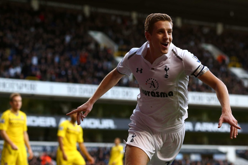 Equaliser ... Michael Dawson levels the scores for Spurs against Reading.