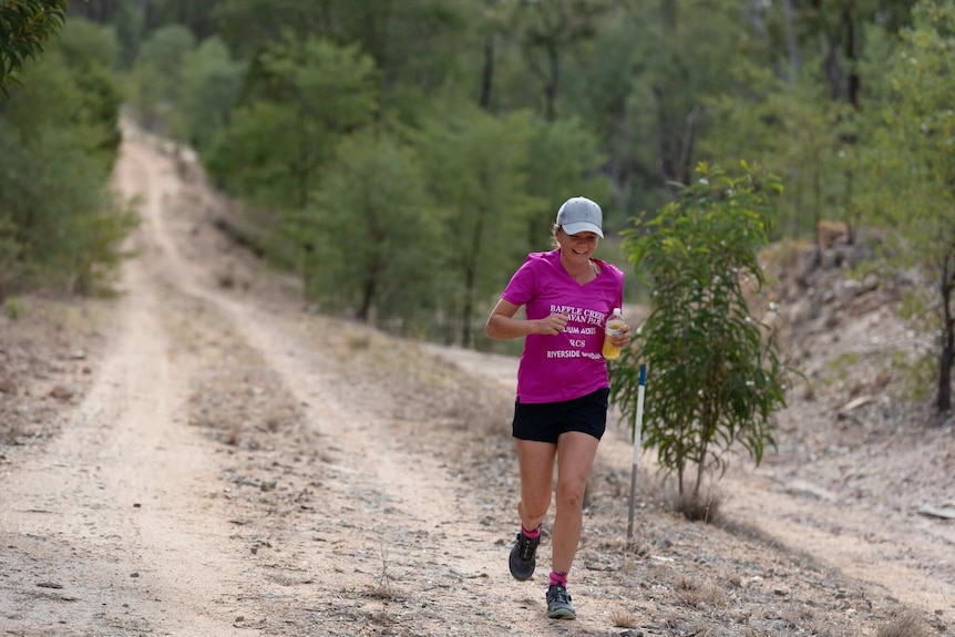 Jessica Ehrlich during the obstacle course.