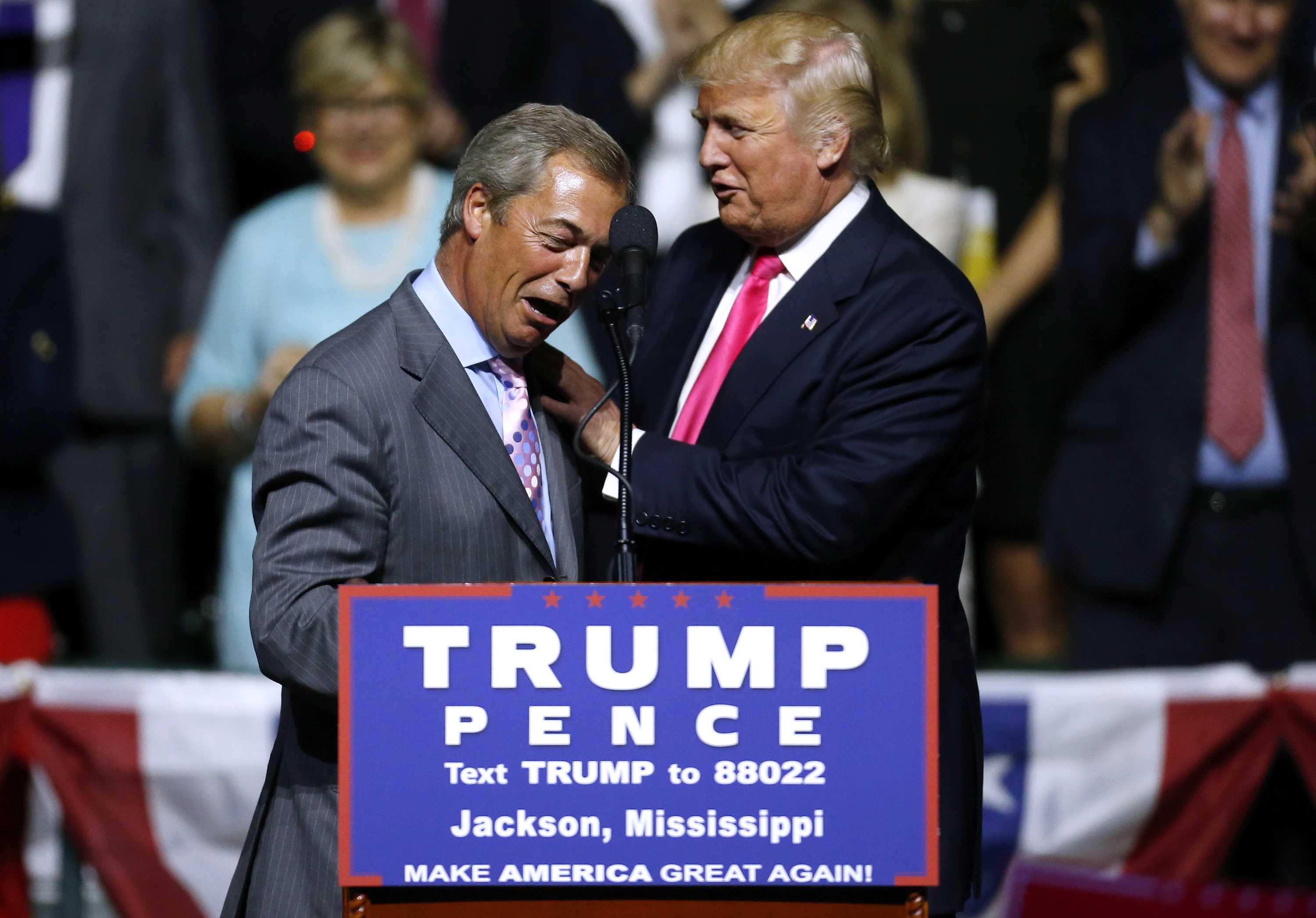 US Election: Brexit Leader Nigel Farage Addresses Donald Trump Rally ...