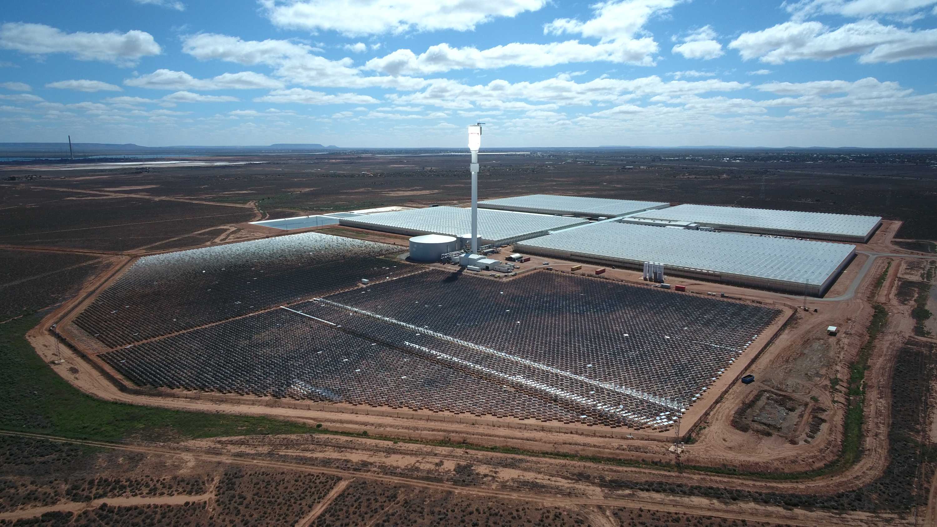 'Renewables capital of Australia'? Port Augusta shows off its green energy credentials ABC News