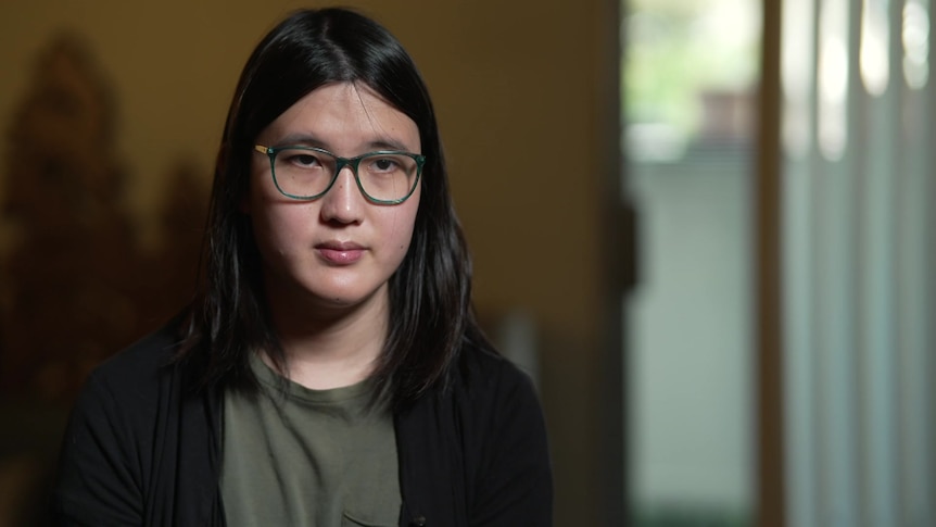 Former Facebook employee Sophie Zhang claims dictators are using the  platform to harass citizens - ABC News