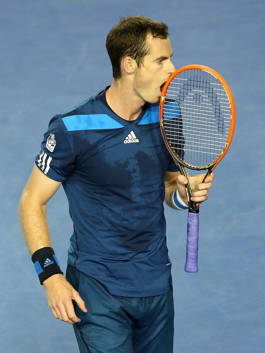 Andy Murray is beaten by Roger Federer at Australian Open
