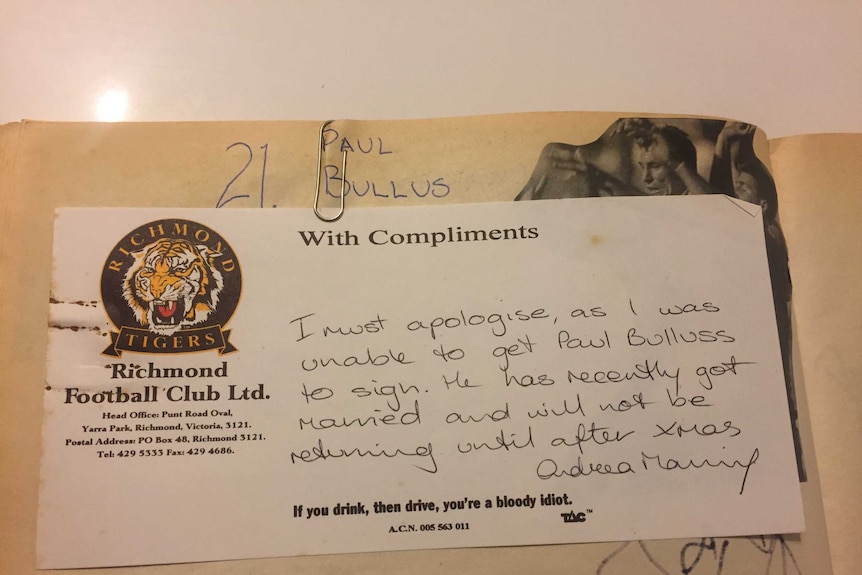 A note from the Richmond Football Club apologising to Matt Brown for not getting Paul Bulluss' autograph.