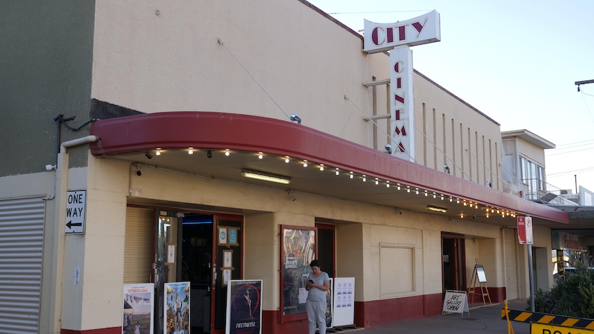 Silver City Cinema outside