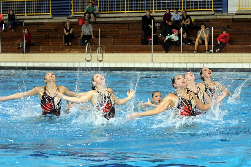 National synchronised swimming team