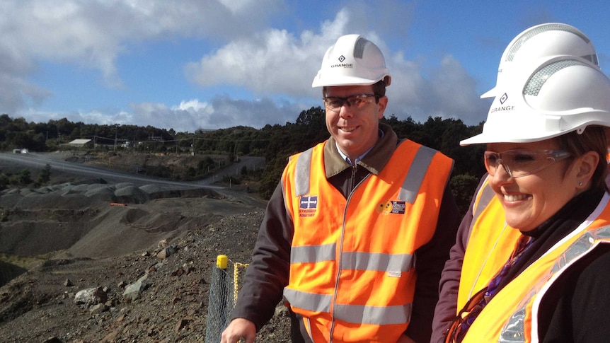 Australian Workers Union boss Paul Howes tours Savage River mine with Premier Lara Giddings.
