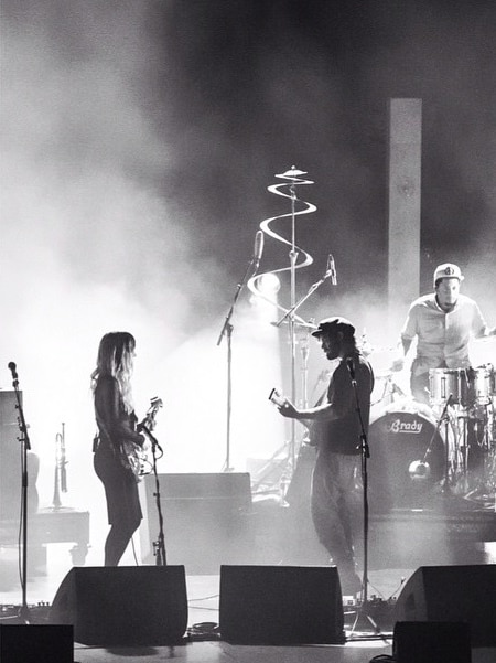 Angus and Julia Stone