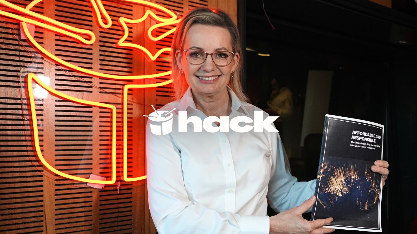 Is Sussan Ley giving up on the climate + Trump's Epstein backflip