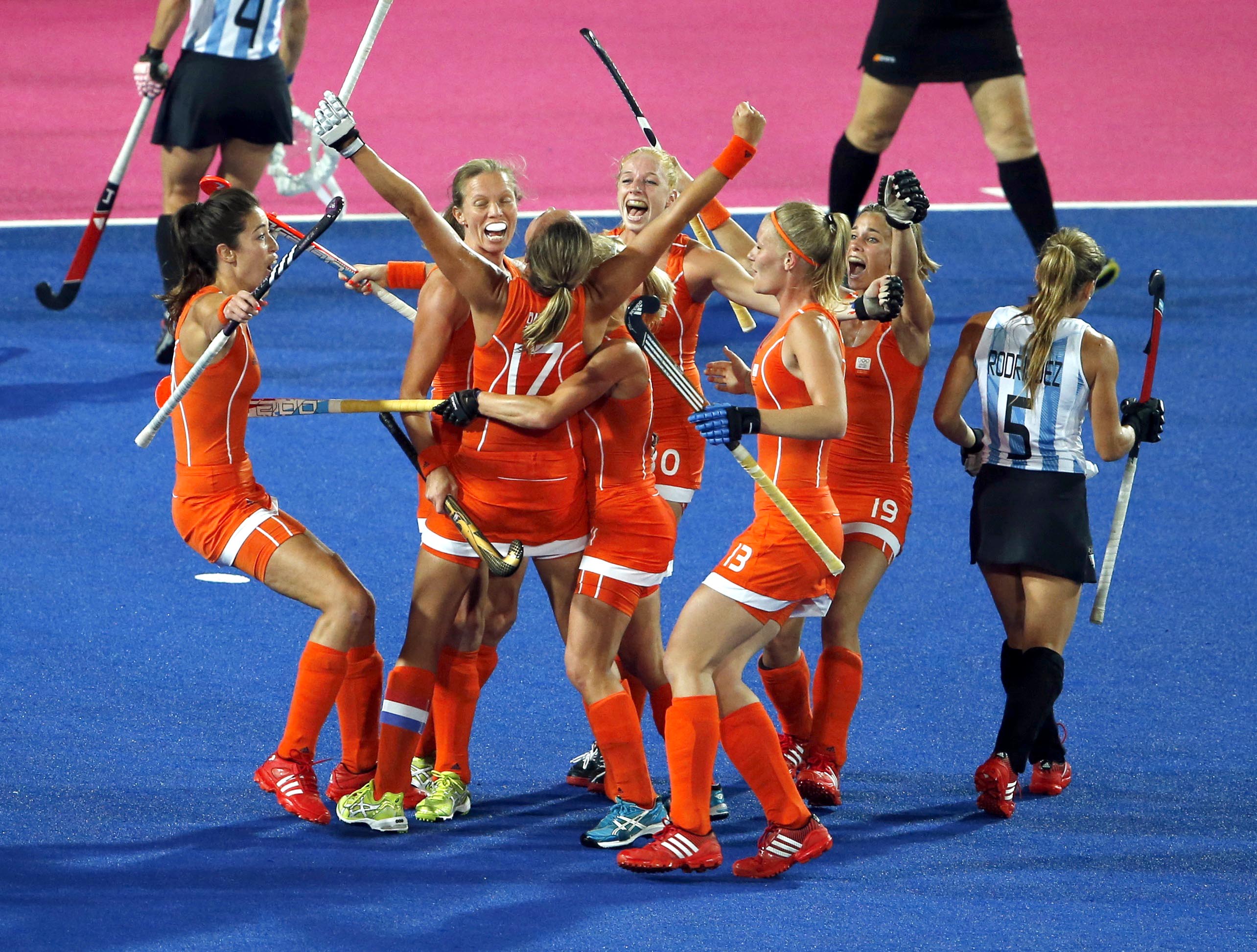 Dutch Win Back-to-back Hockey Gold - ABC News