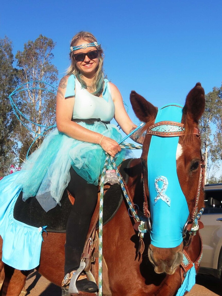 Jessica Miller from Longreach and her horse Chance