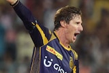 Brad Hogg celebrates a wicket for Kolkata