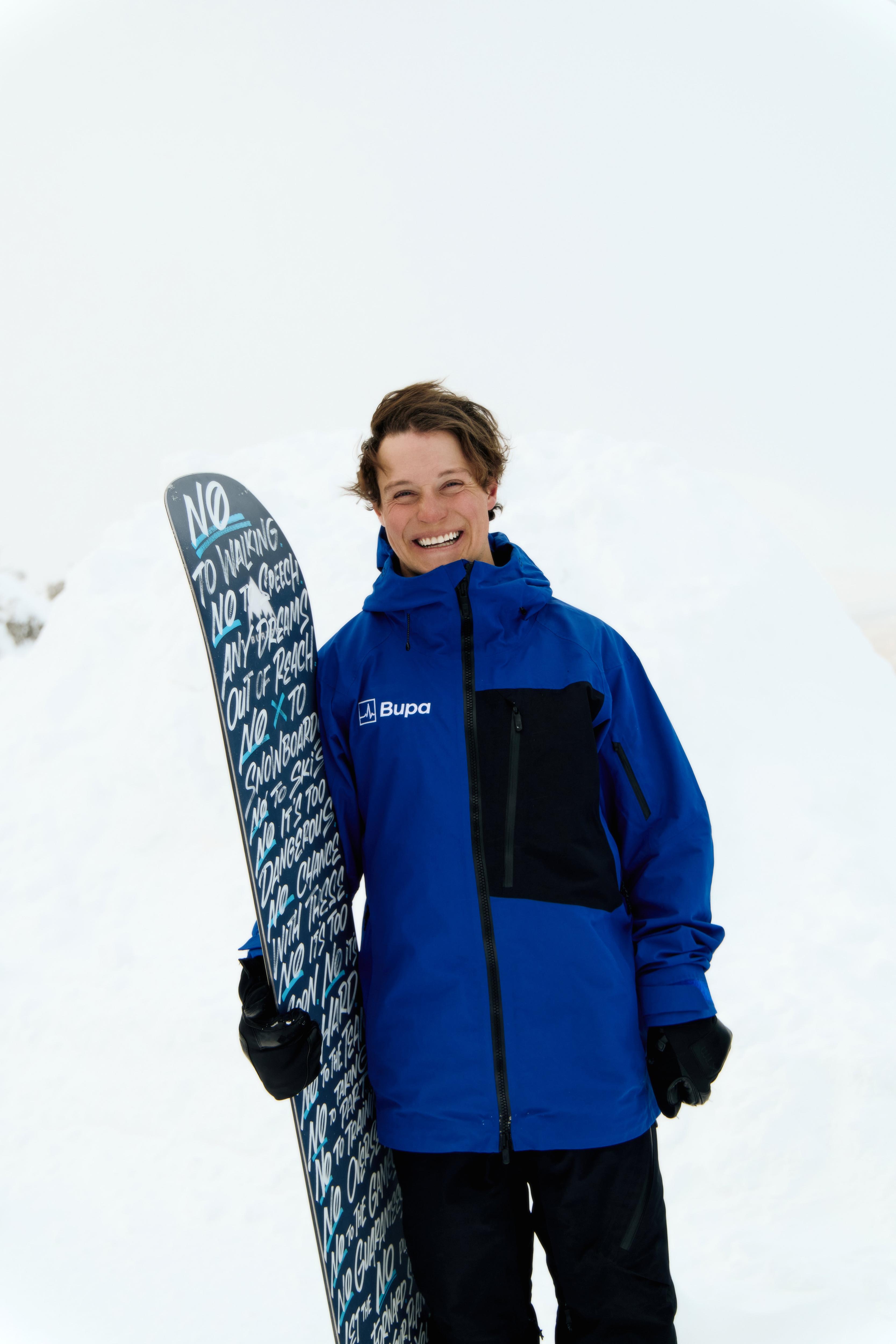 Hannah Gadsby busts out of the algorithm with their show 'Woof!' - ABC ...