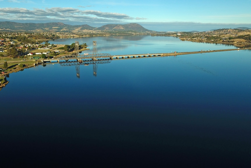 Bridgewater bridge near Hobart