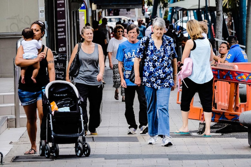 Shoppers in Queen Street, Campbelltown