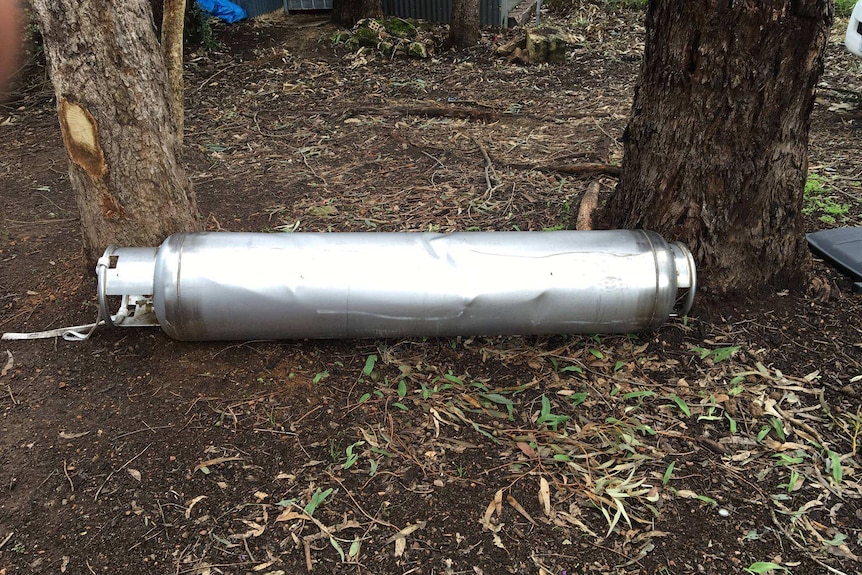 The canister found on Myalup Beach.